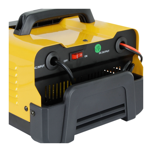 CARGADOR de BATERIA CT-30