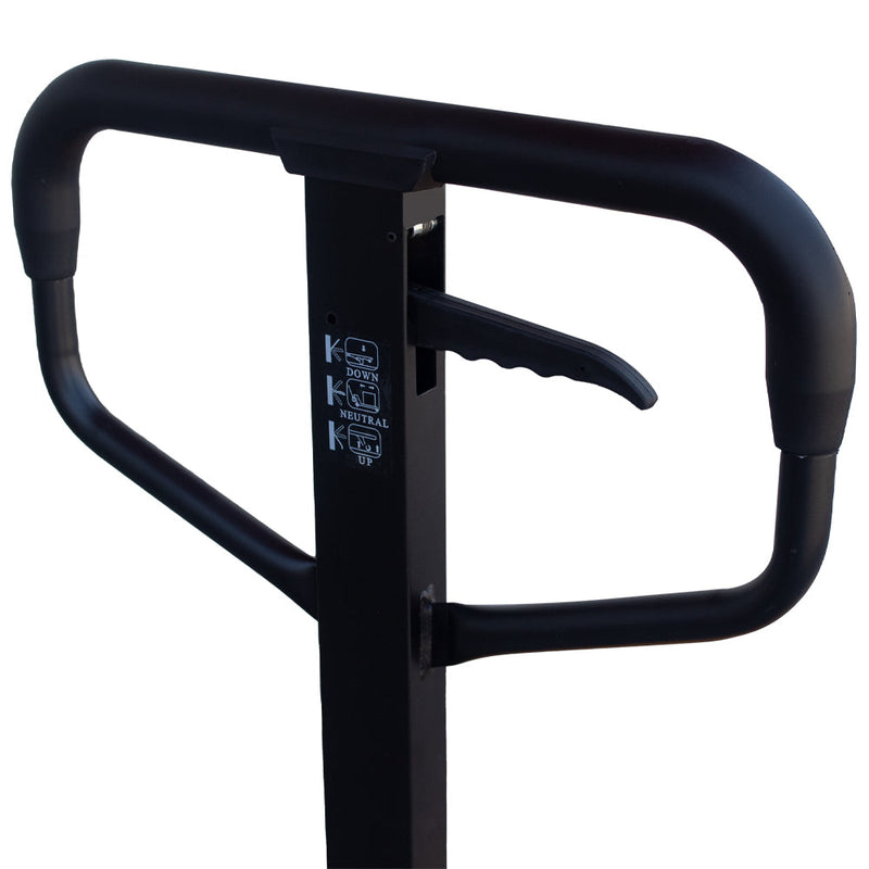 TRANSPALETA MANUAL 2500 KG. NYLON 685 MM